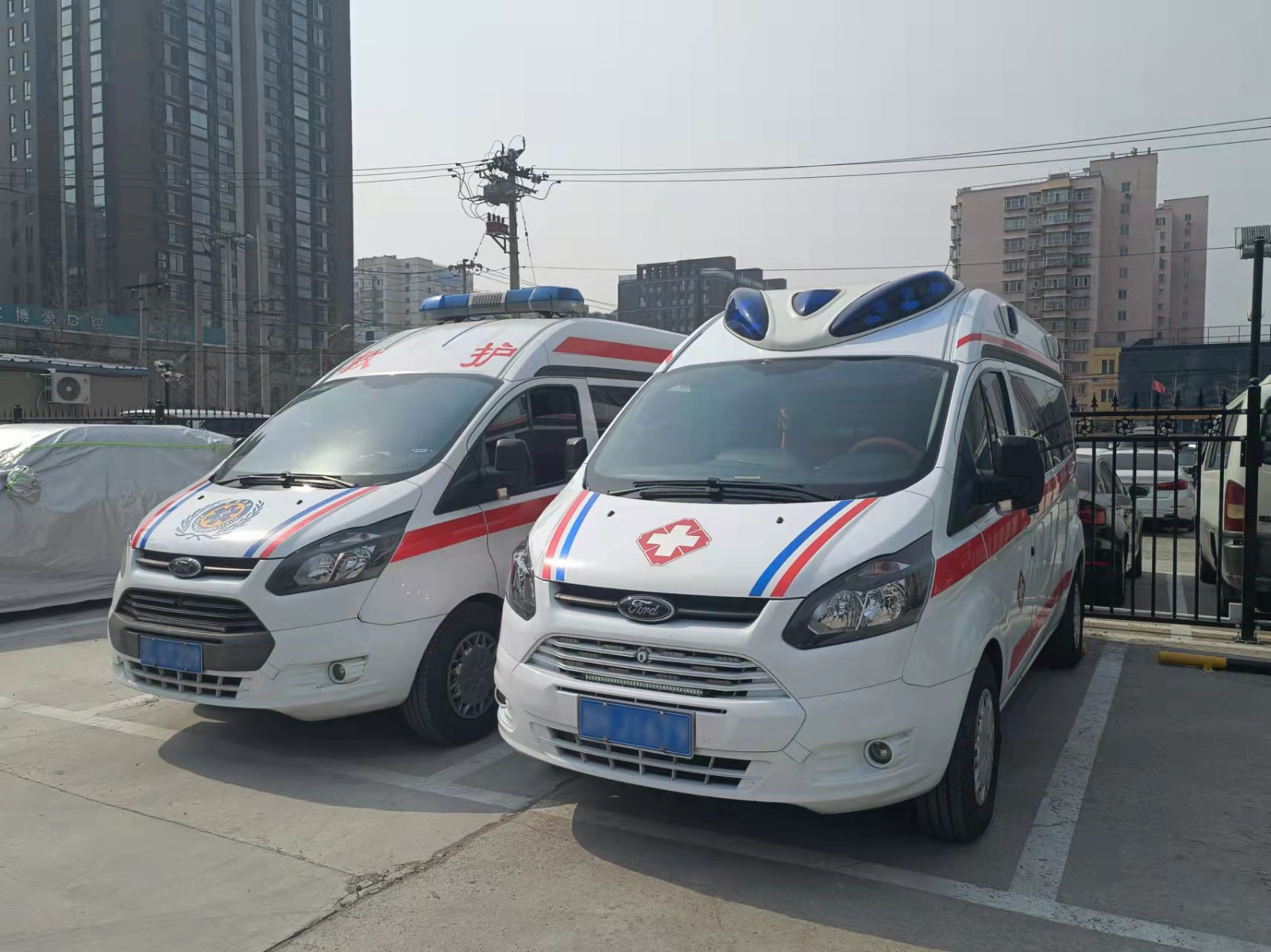 巴彦卓尔救护车转院